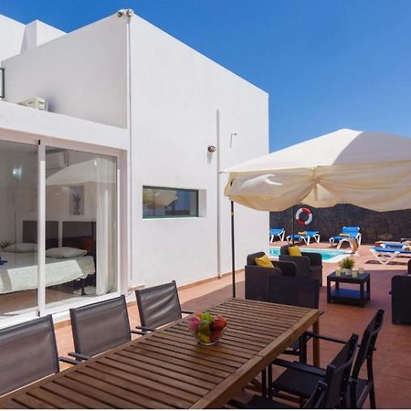 Spacious Private Villa & Private Heated Pool - Villa Sunshine Costa Teguise Eksteriør bilde