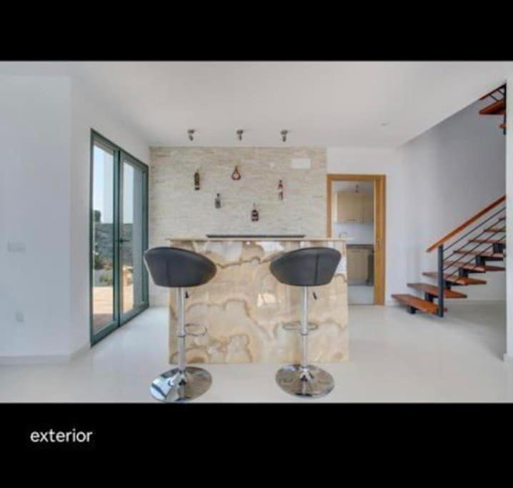 Spacious Private Villa & Private Heated Pool - Villa Sunshine Costa Teguise Eksteriør bilde