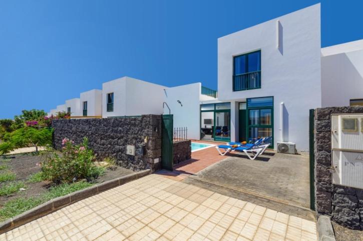 Spacious Private Villa & Private Heated Pool - Villa Sunshine Costa Teguise Eksteriør bilde