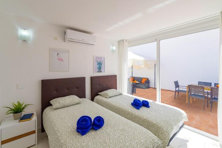 Spacious Private Villa & Private Heated Pool - Villa Sunshine Costa Teguise Eksteriør bilde