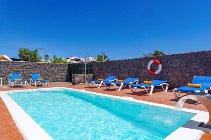 Spacious Private Villa & Private Heated Pool - Villa Sunshine Costa Teguise Eksteriør bilde
